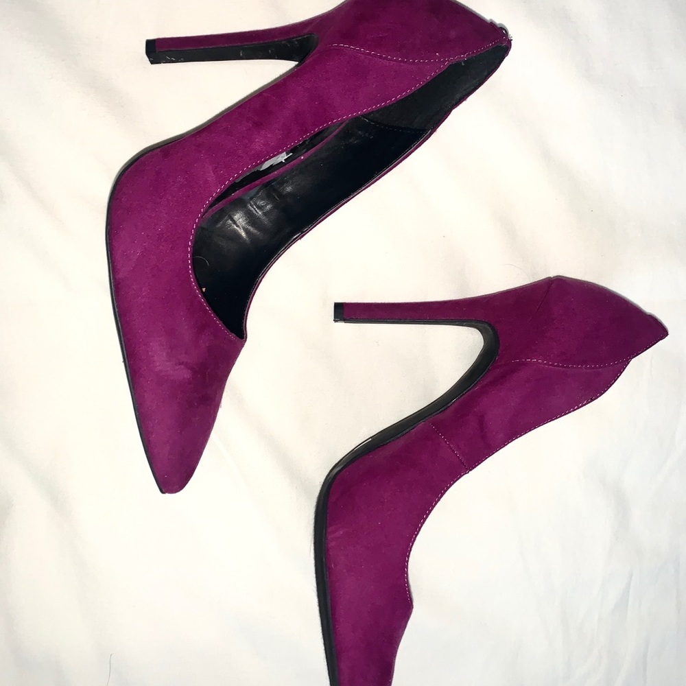 Guess heels